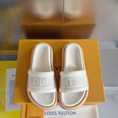 Louis Vuitton Slippers